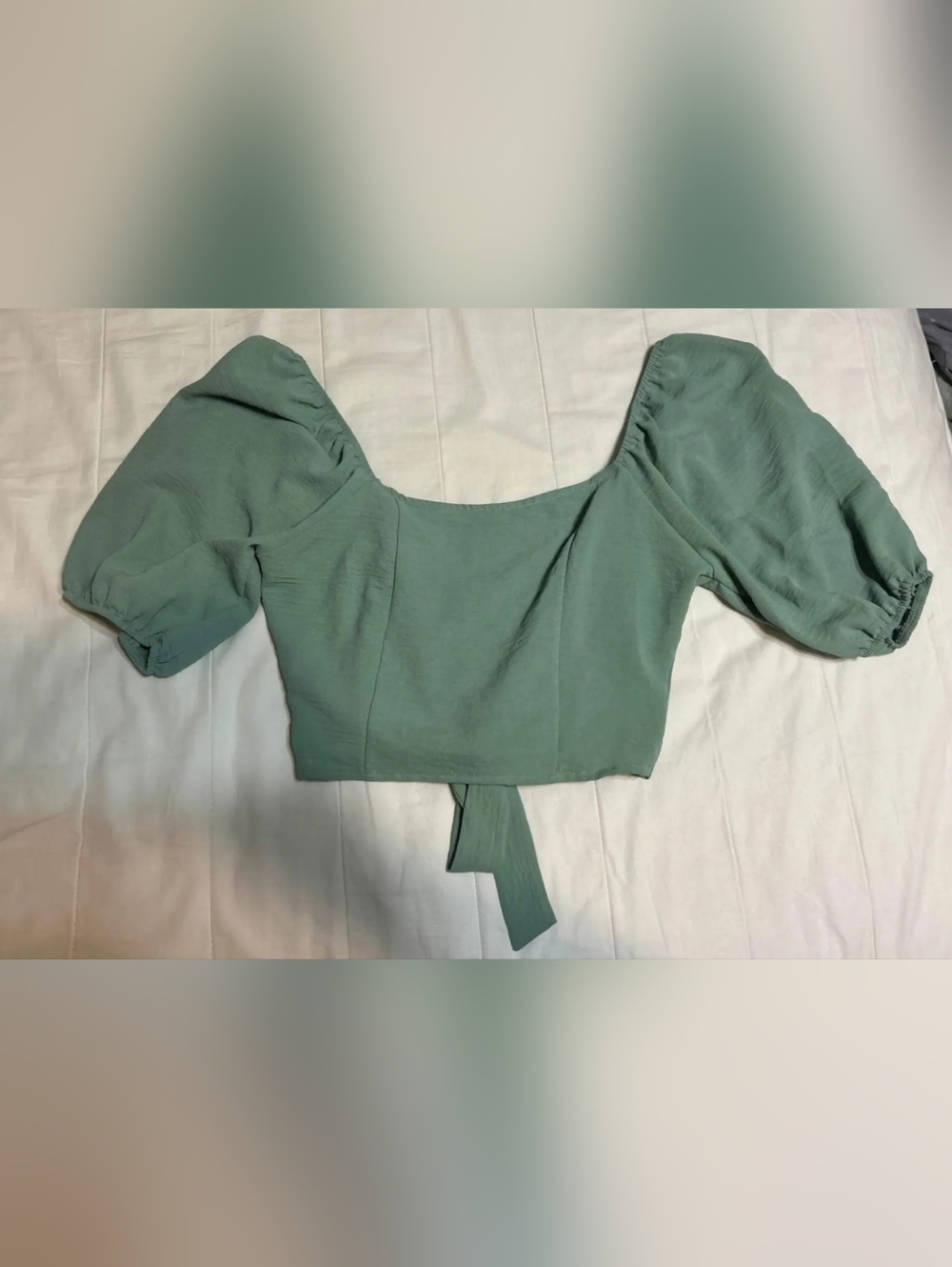 Altar'd State Sage Green Off-Shoulder Flowy Long Sleeve Crop Top Xsmall - Picture 5 of 6